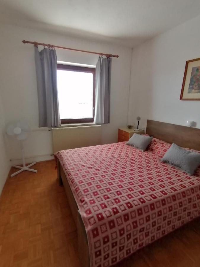 Apartmaji Karbic Postojna Εξωτερικό φωτογραφία